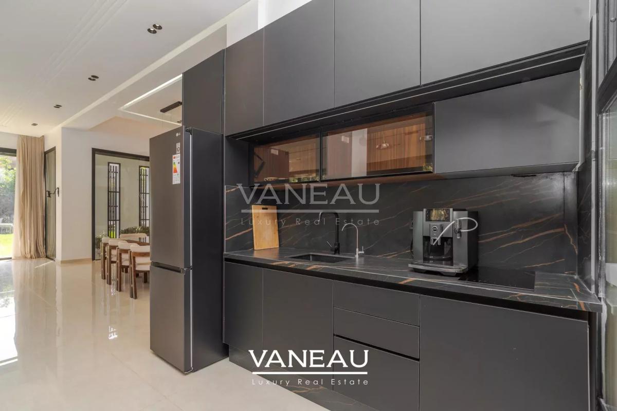 villa contemporaine à louer sur golf