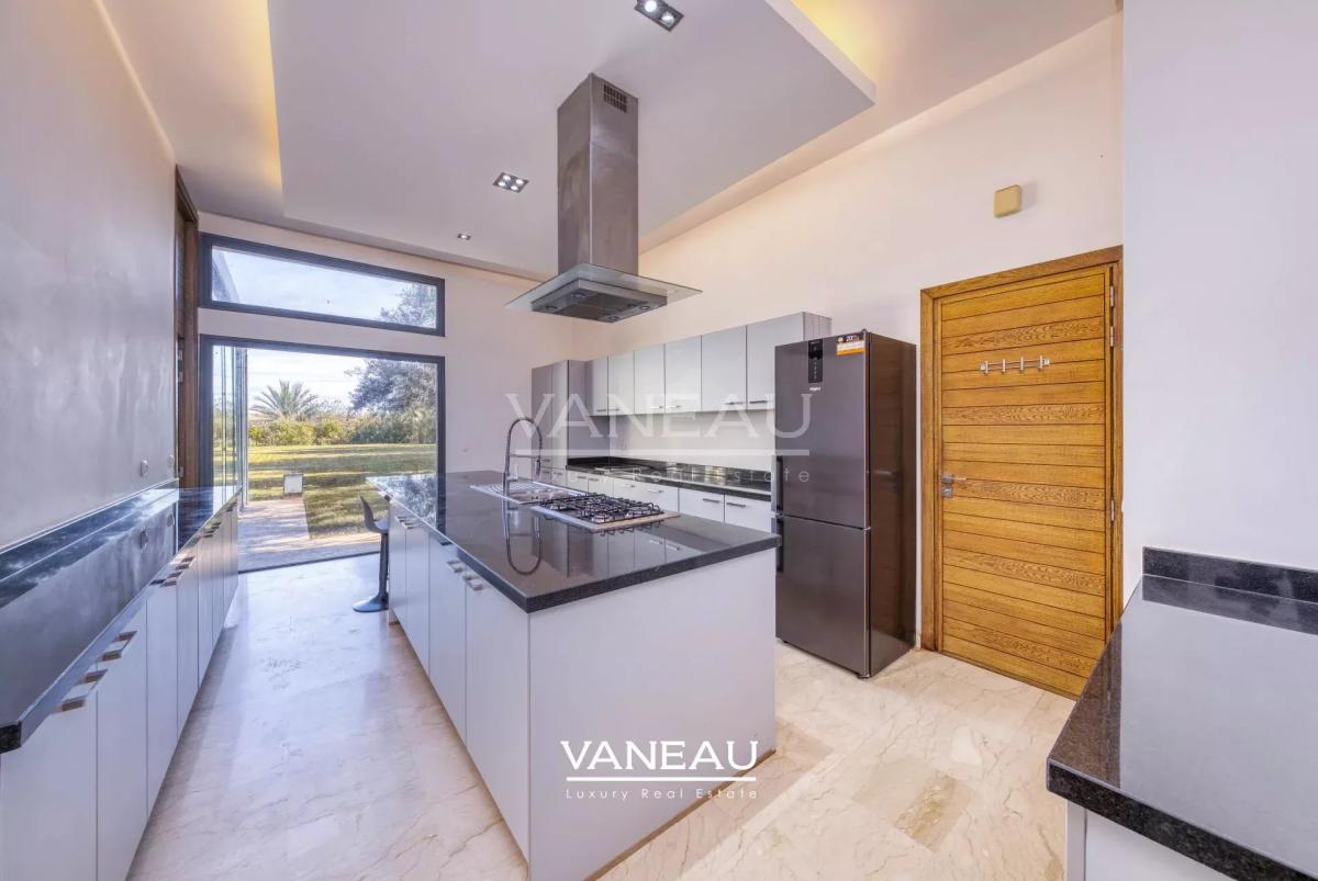 Grande villa en premiere ligne de golf à Almaaden
