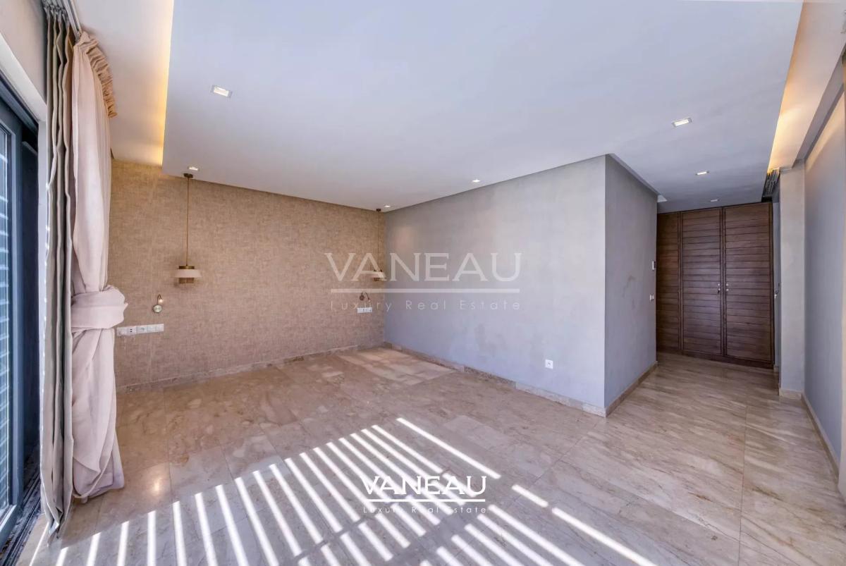 Grande villa en premiere ligne de golf à Almaaden