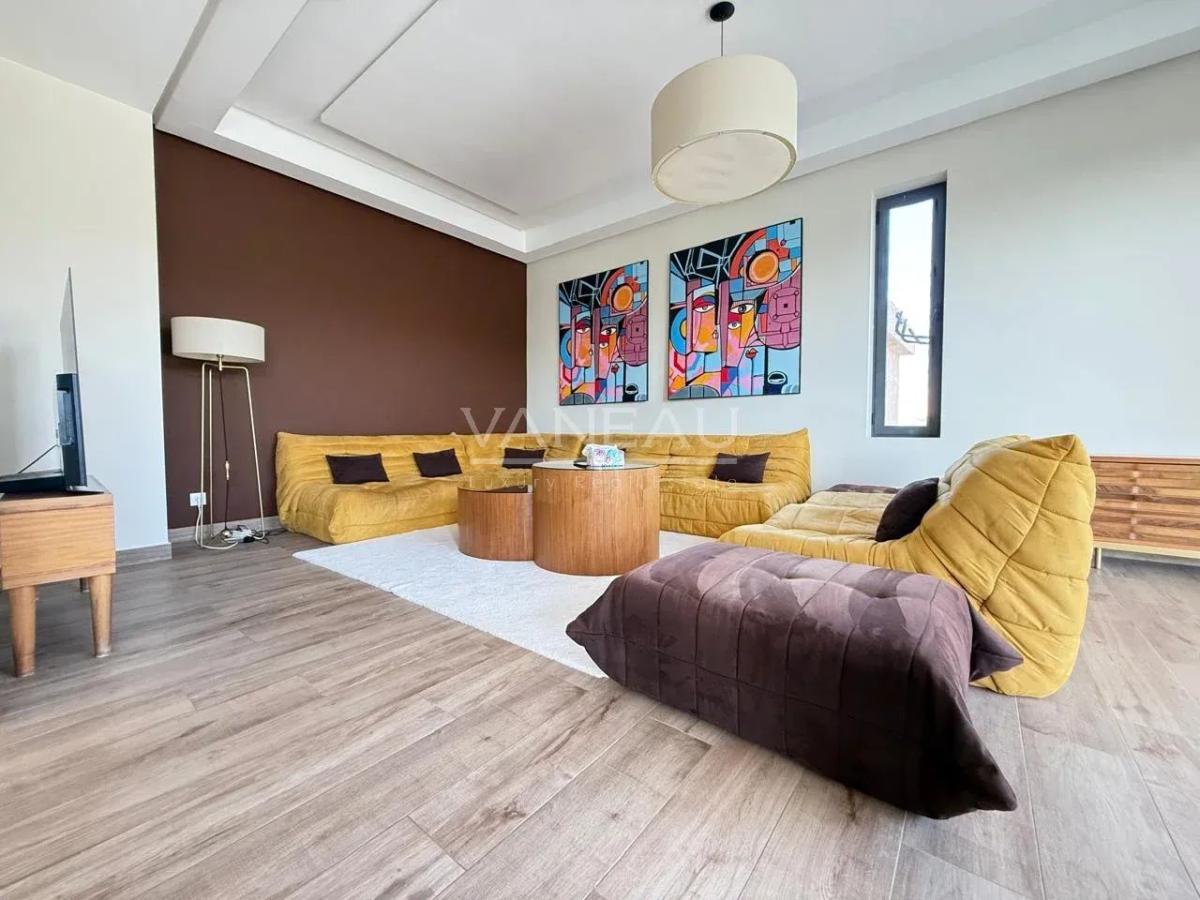 Villa Contemporaine à Vendre route d'Amismiz