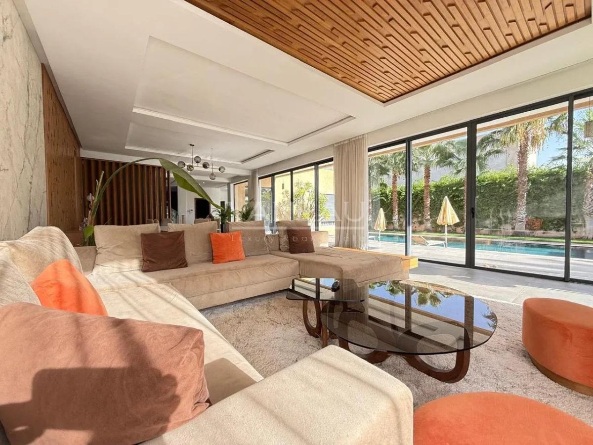 Villa Contemporaine à Vendre route d'Amismiz