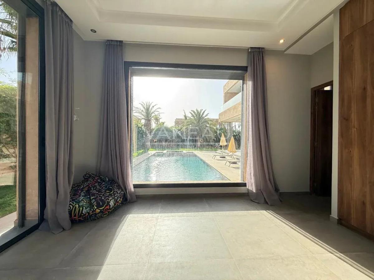 Villa Contemporaine à Vendre route d'Amismiz