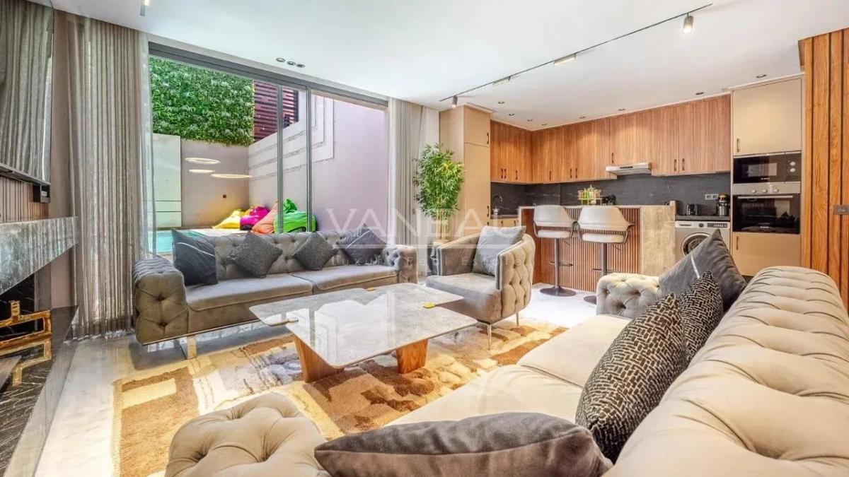 Duplex avec piscine privée – Marrakech