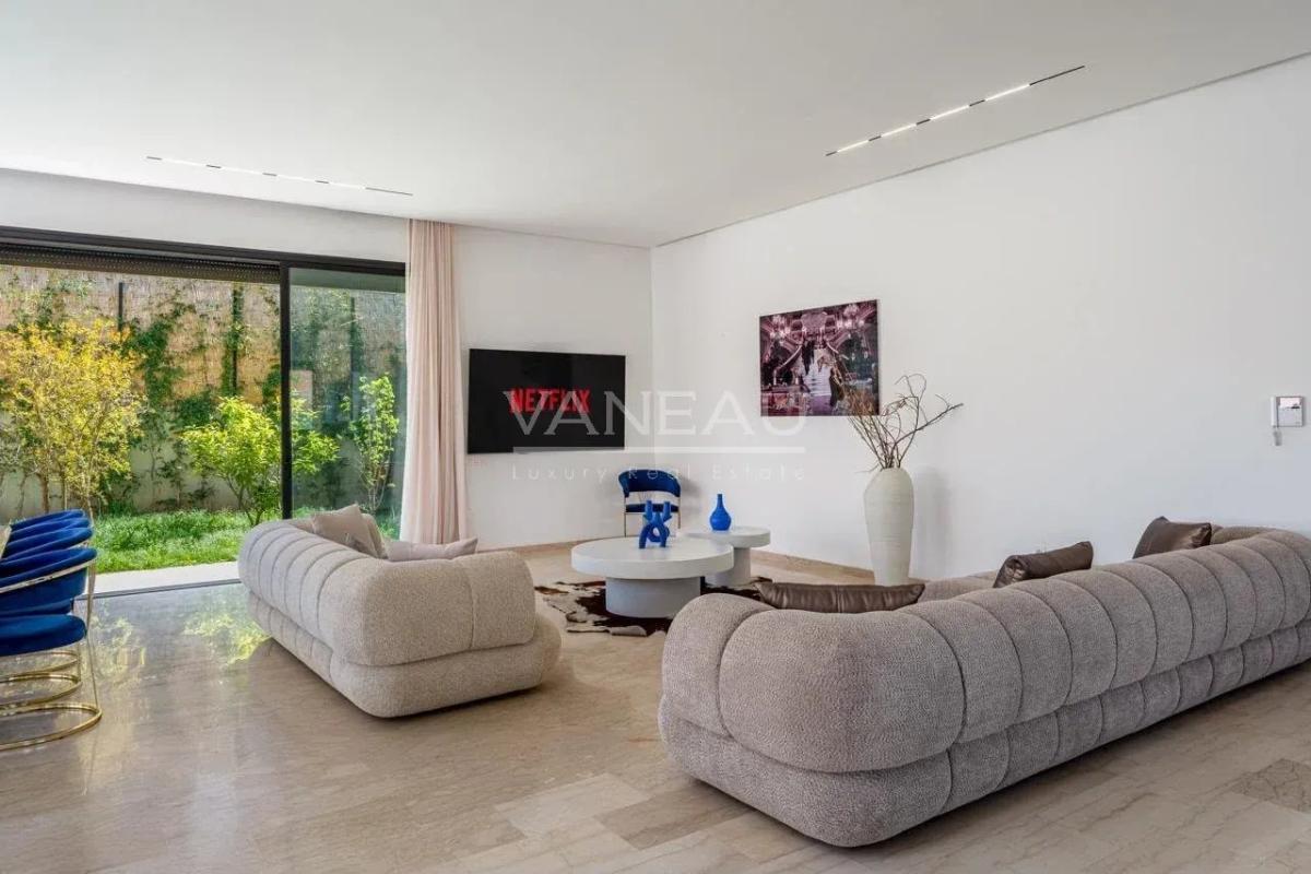 Villa de luxe 5 chambres avec piscine, hammam et cinéma privé