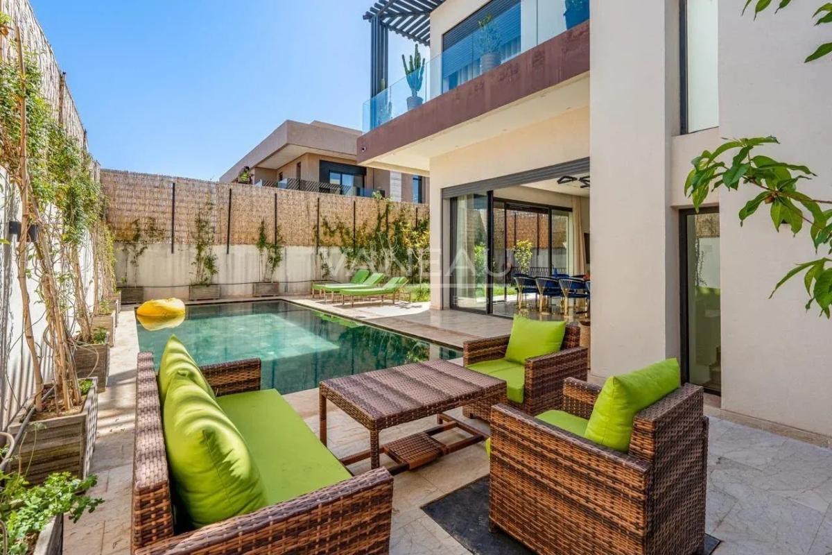 Villa de luxe 5 chambres avec piscine, hammam et cinéma privé