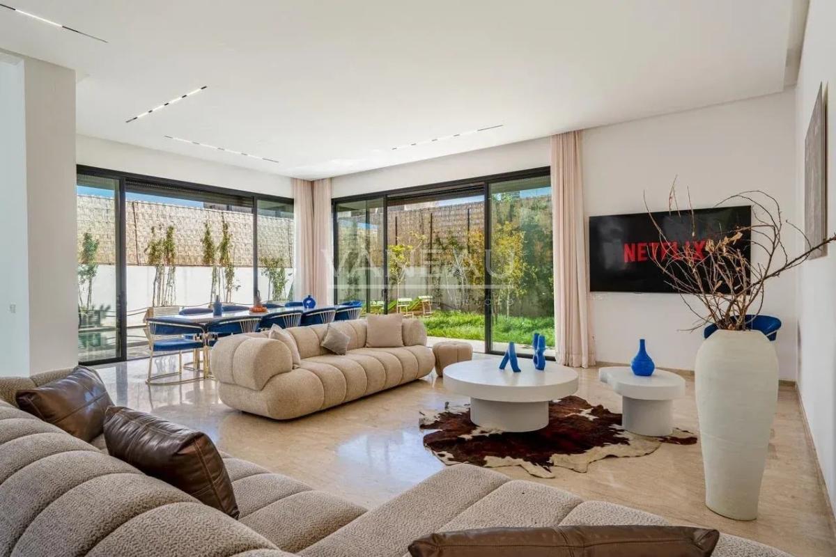 Villa de luxe 5 chambres avec piscine, hammam et cinéma privé