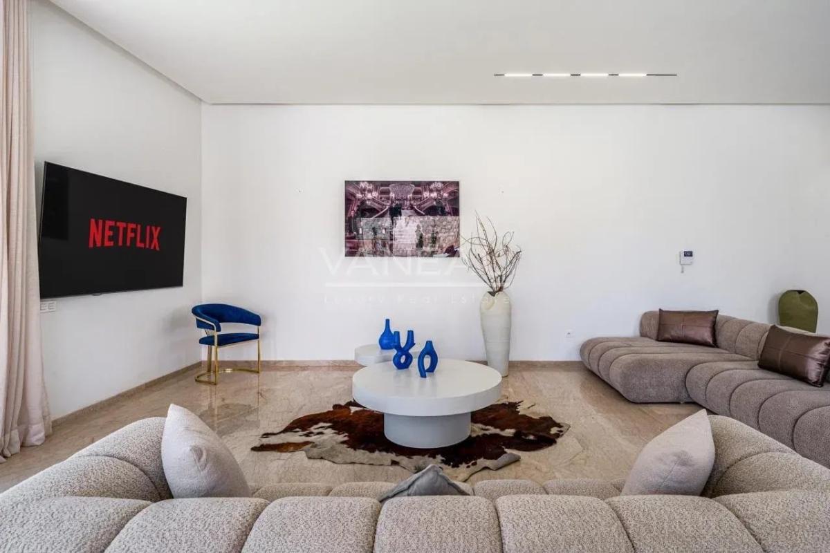 Villa de luxe 5 chambres avec piscine, hammam et cinéma privé