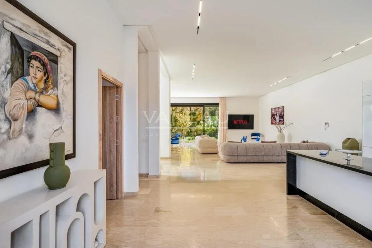 Villa de luxe 5 chambres avec piscine, hammam et cinéma privé