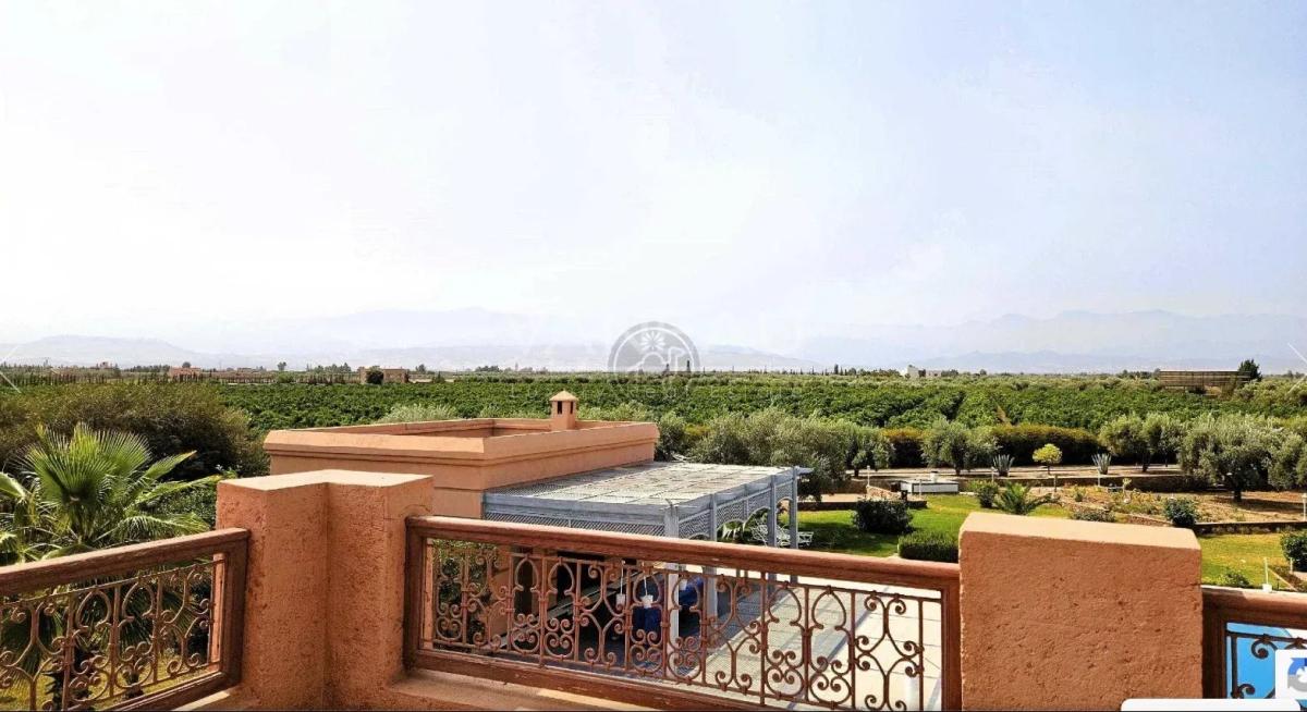 Beau Domaine a vendre avec AVNA , Sidi Abdelghiat