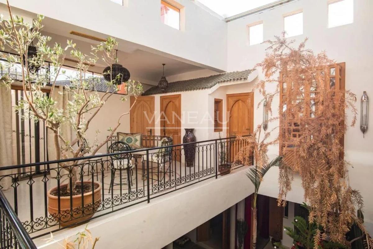 Beau riad 4 chambres  115 m2 à Sidi Mimoun