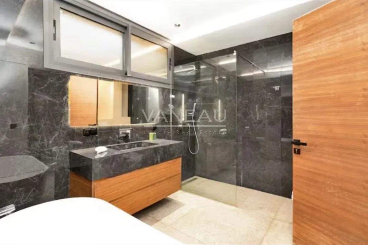 Villa d'Architecte Contemporaine à vendre Amelkis III