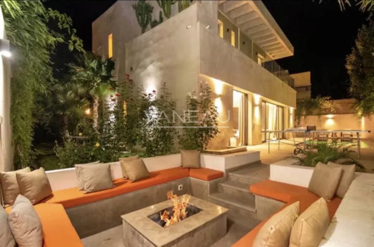 Villa d'Architecte Contemporaine à vendre Amelkis III