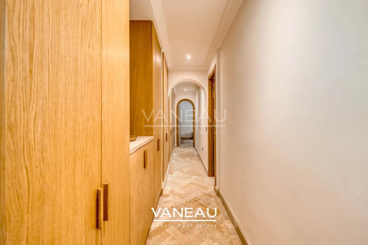Appartement 2 chambres Gueliz avec terrasse privative de 70 m² et bassin