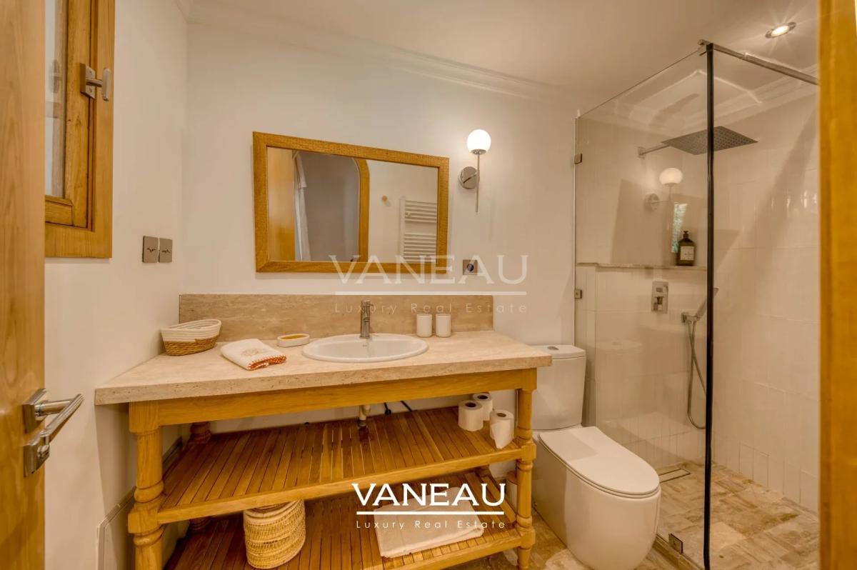 Appartement 2 chambres Gueliz avec terrasse privative de 70 m² et bassin