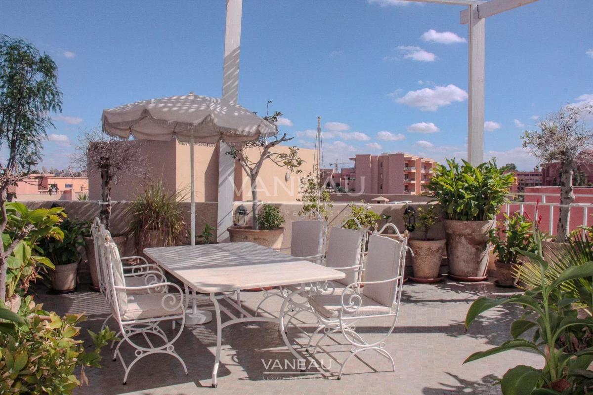 Magnifique penthouse avec un superbe rooftop