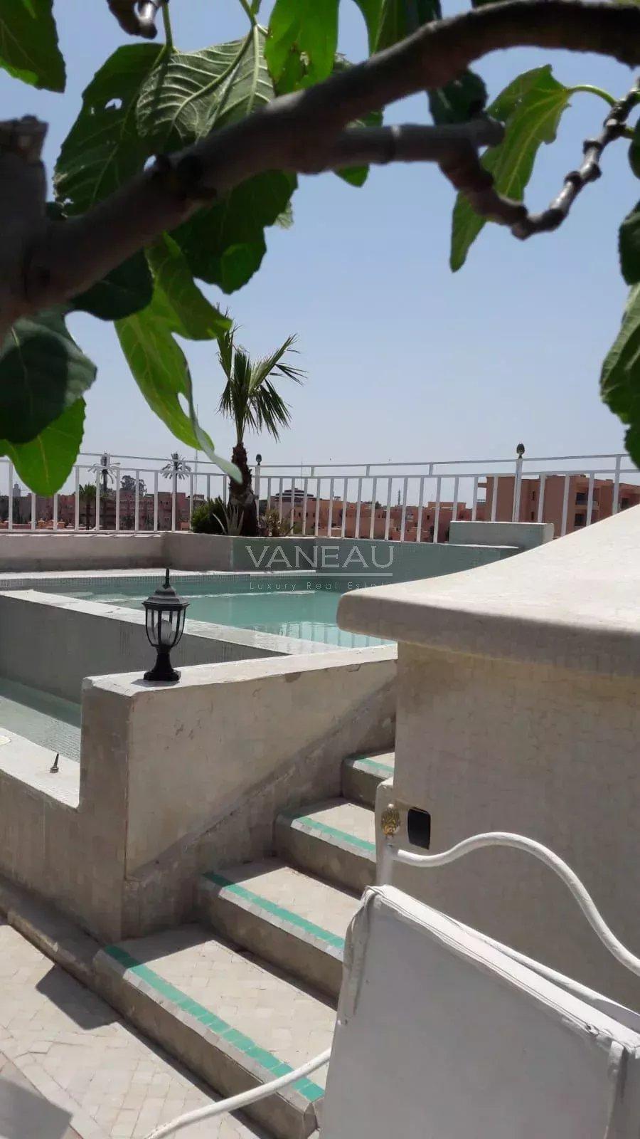 Magnifique penthouse avec un superbe rooftop