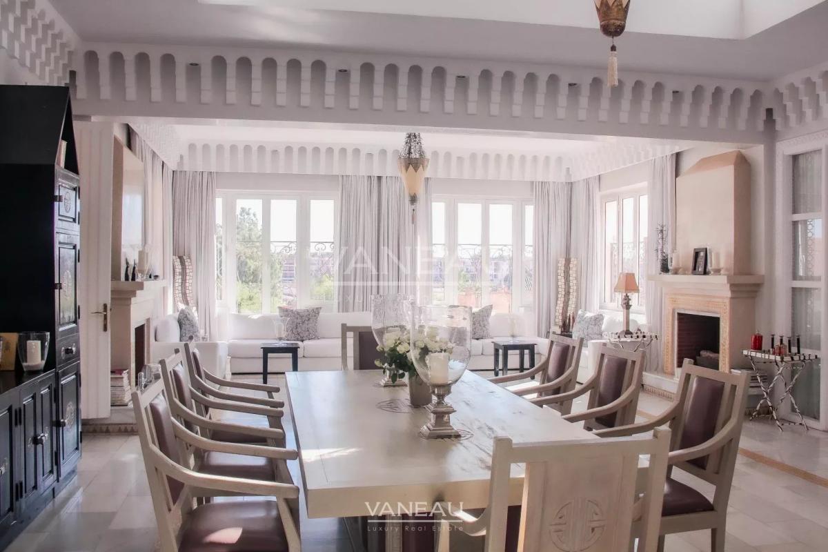 Magnifique penthouse avec un superbe rooftop