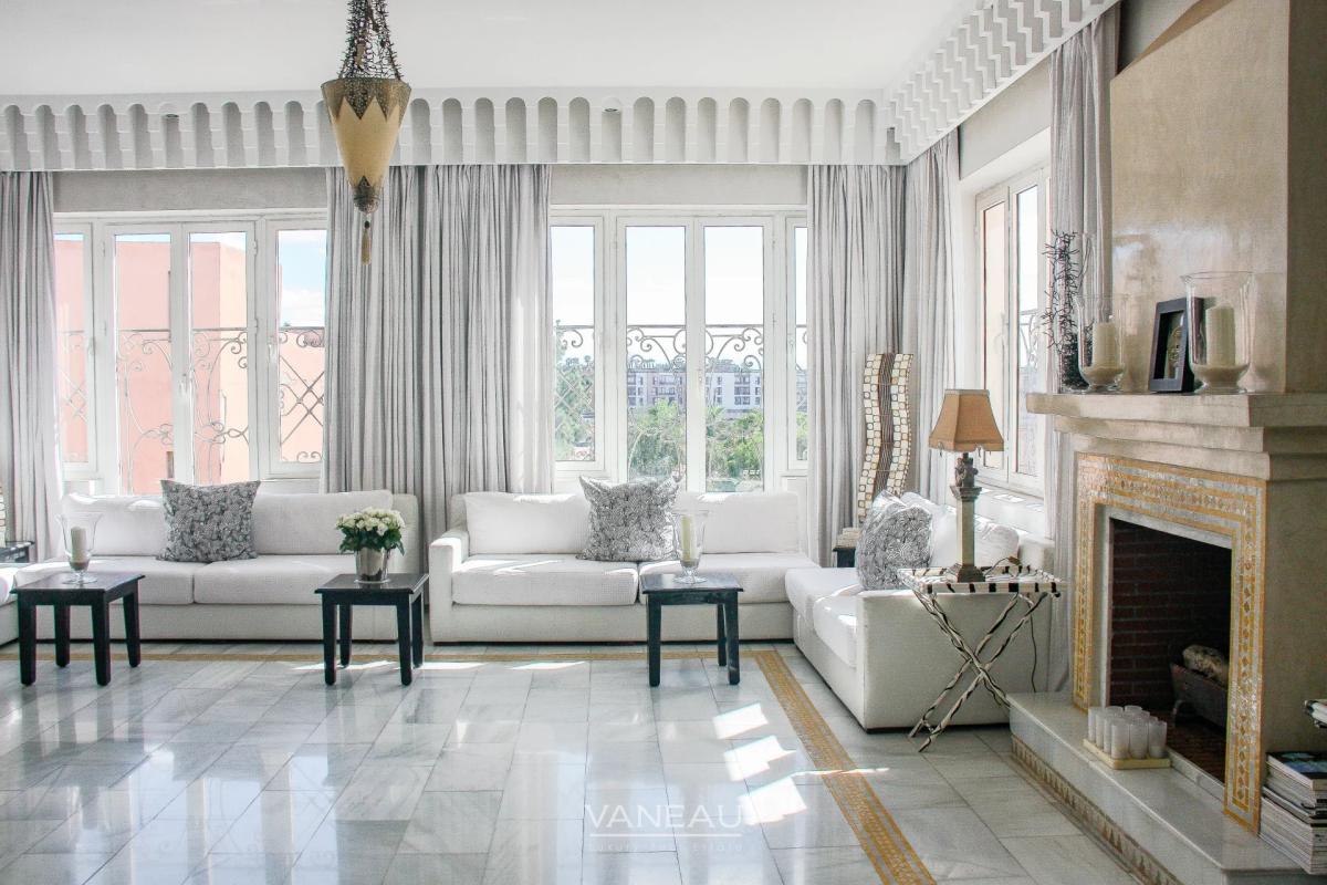Magnifique penthouse avec un superbe rooftop
