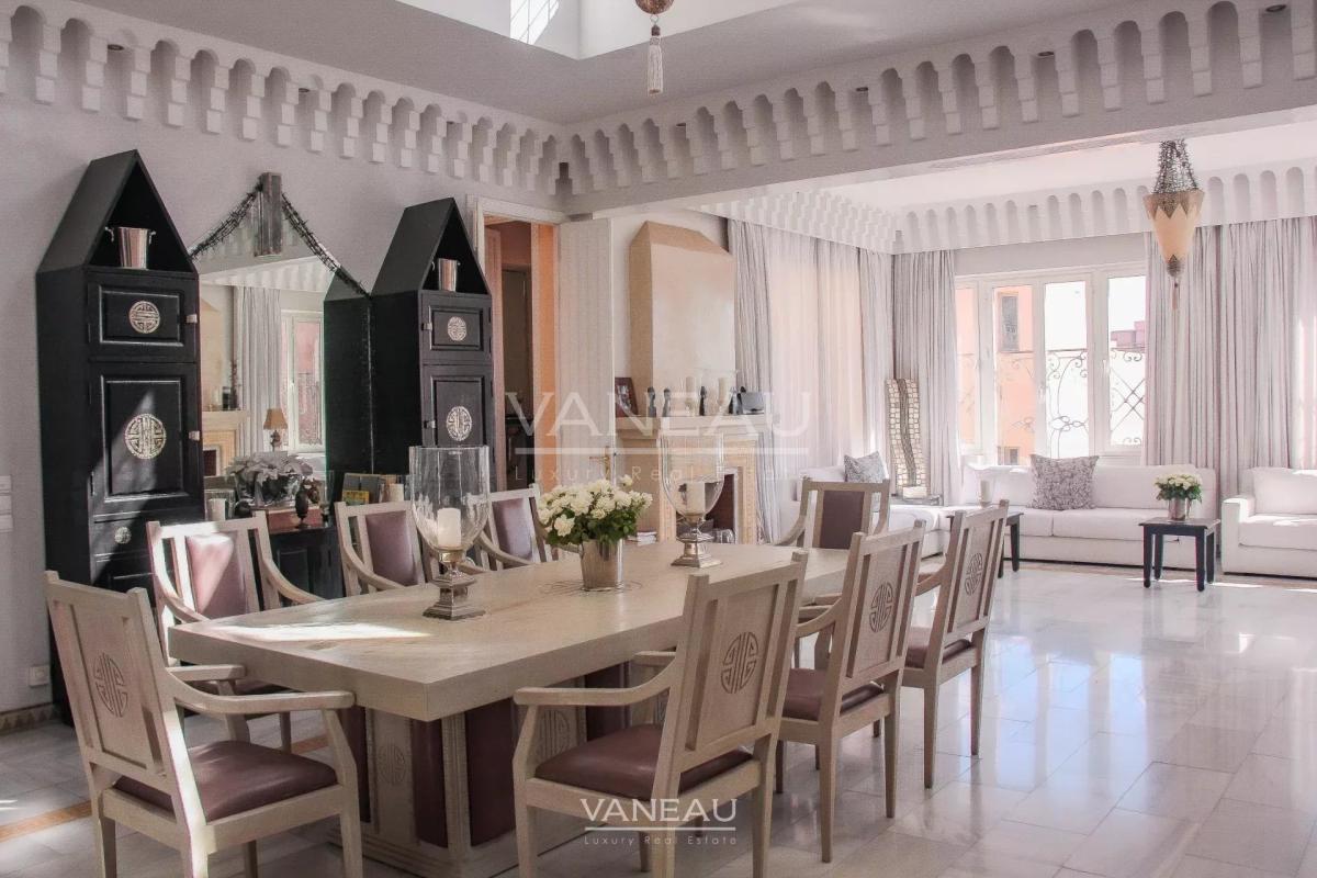 Magnifique penthouse avec un superbe rooftop