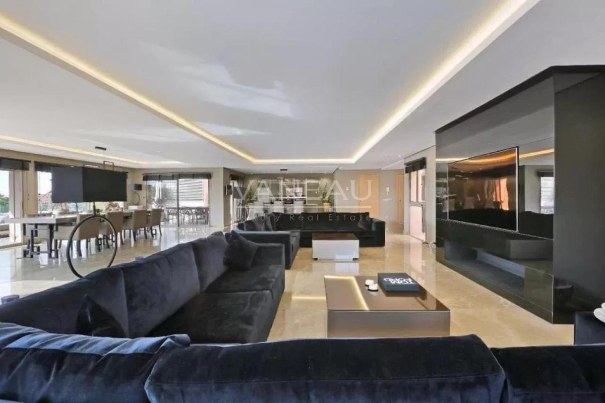Très bel appartement contemporain sur golf