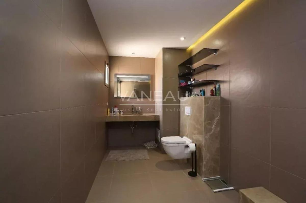 Très bel appartement contemporain sur golf
