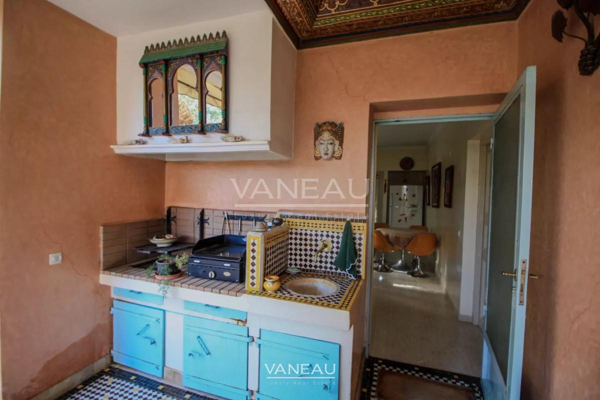 VILLA À VENDRE TYPE RIAD DANS LA PALMERAIE MARRAKECH
