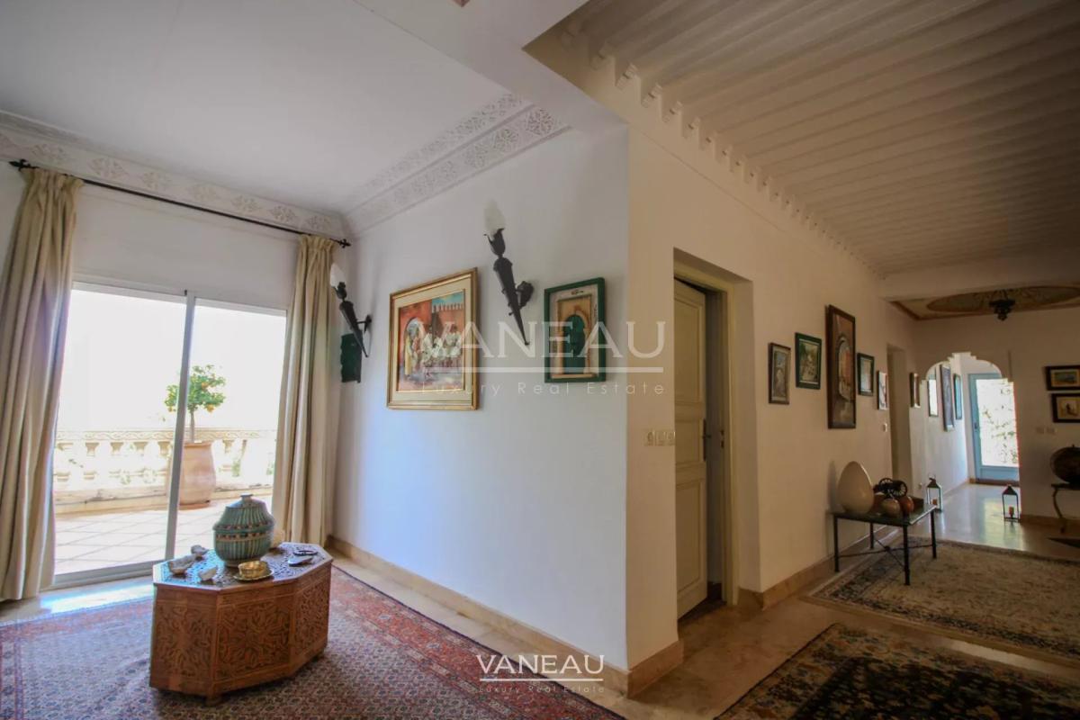 VILLA À VENDRE TYPE RIAD DANS LA PALMERAIE MARRAKECH