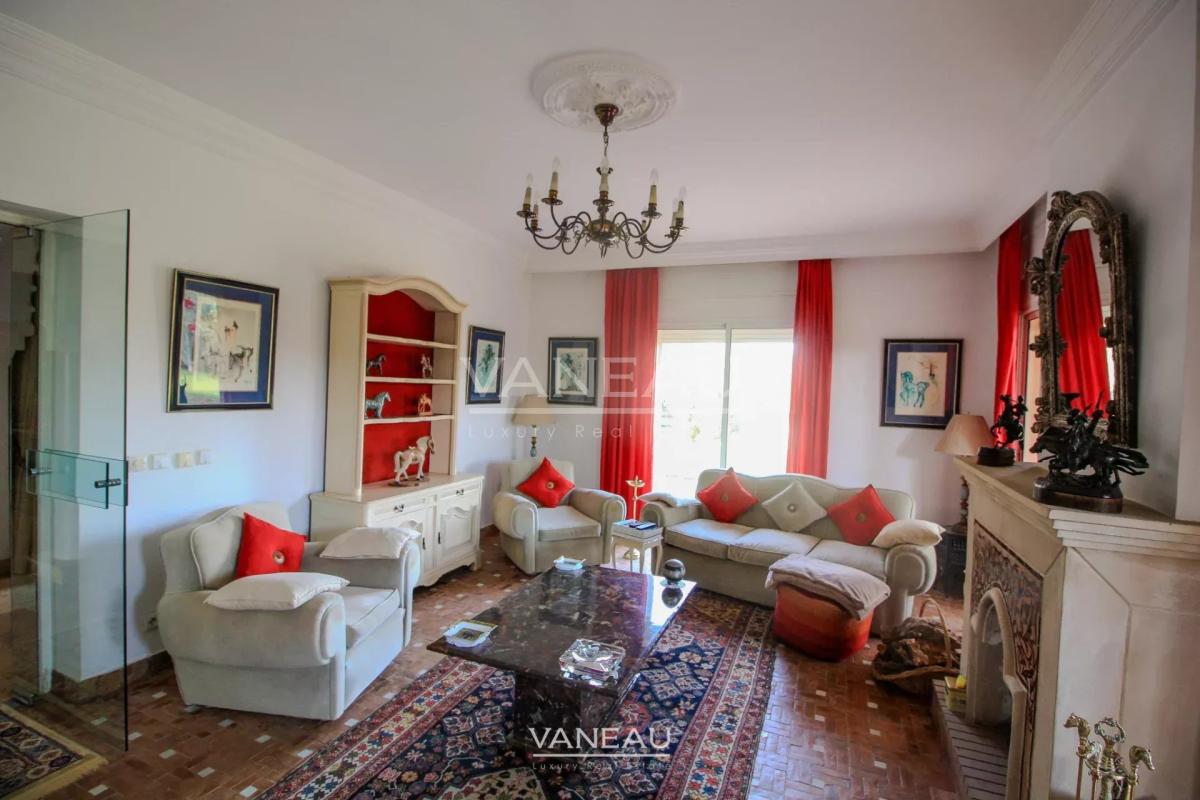 VILLA À VENDRE TYPE RIAD DANS LA PALMERAIE MARRAKECH