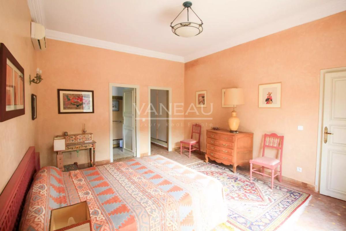 VILLA À VENDRE TYPE RIAD DANS LA PALMERAIE MARRAKECH