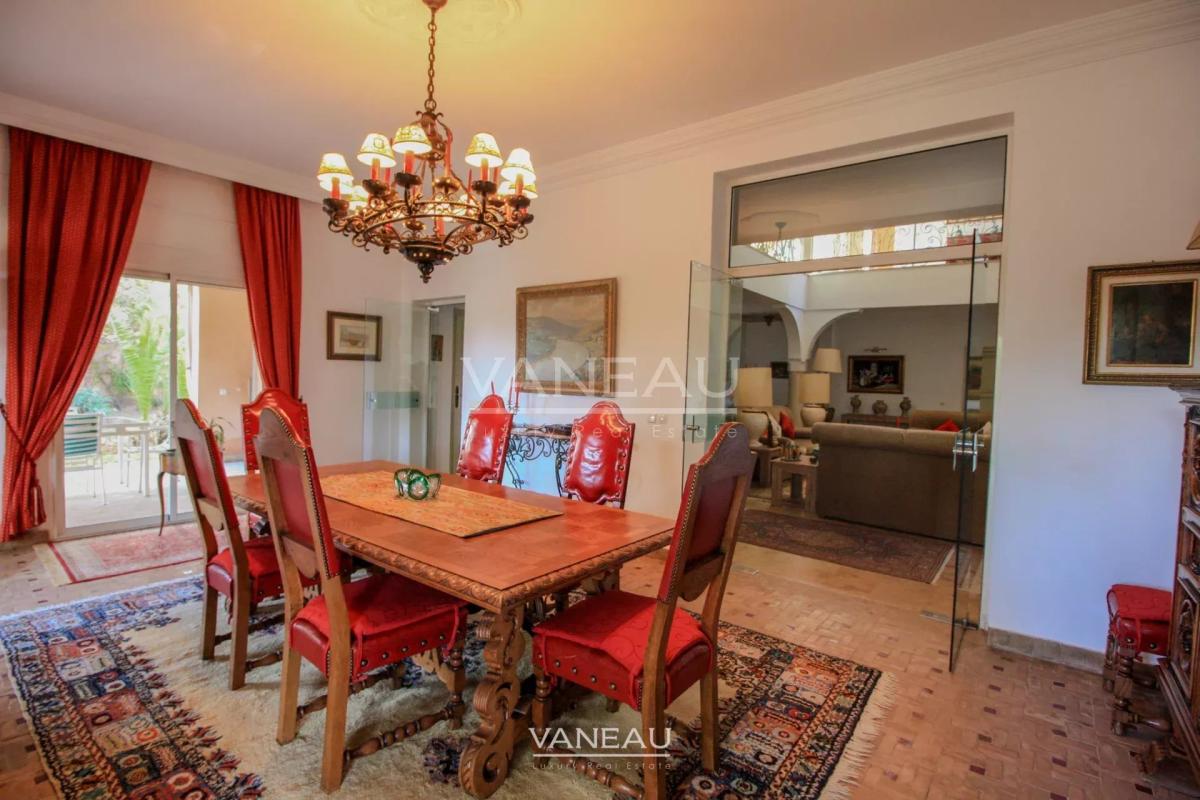 VILLA À VENDRE TYPE RIAD DANS LA PALMERAIE MARRAKECH
