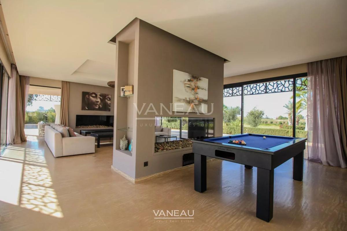 VENTE MAGNIFIQUE VILLA CONTEMPORAINE SUR GOLF