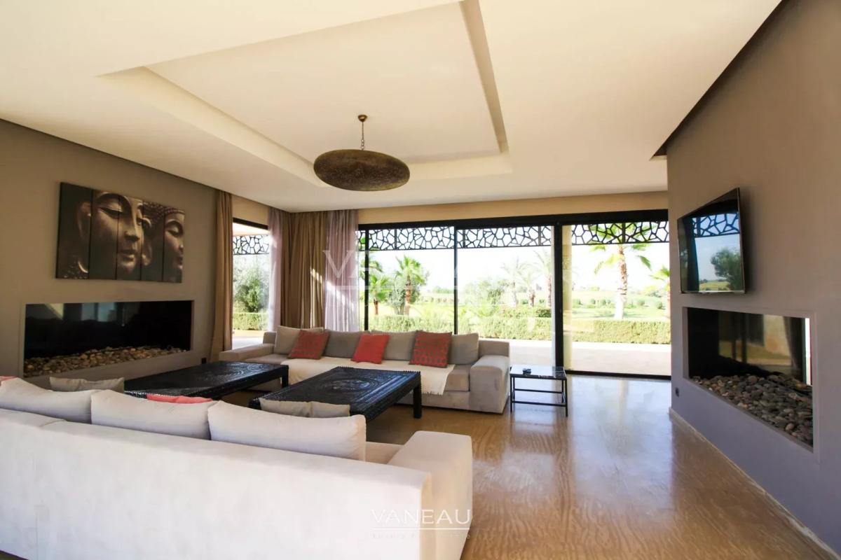 VENTE MAGNIFIQUE VILLA CONTEMPORAINE SUR GOLF