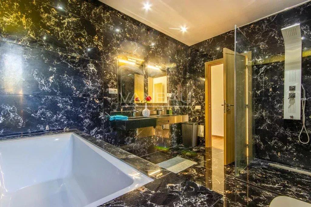 Magnifique villa de 5 suites de plain-pied