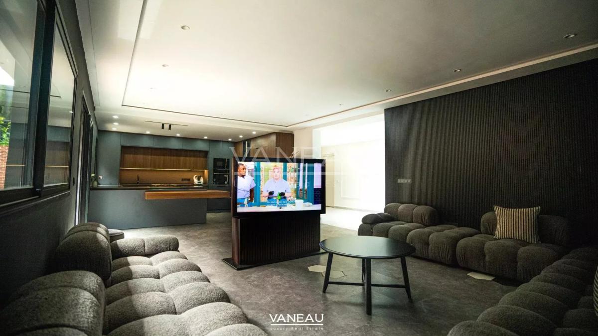 Vente villa meublée d'Exception Baignée de Soleil à Bouskoura: L