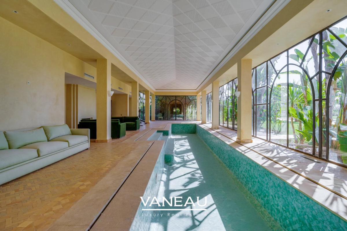 SUPERBE PROPRIÉTÉ À VENDRE AU COEUR D'UN GOLF DE PRÉSTIGE À MARR