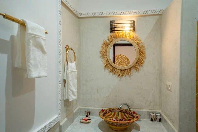 Magnifique riad maison d'hote de 10 chambres en médina