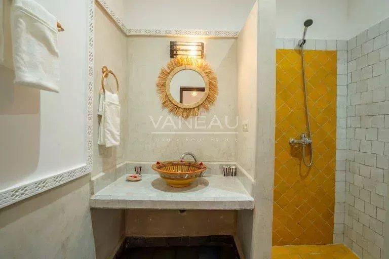 Magnifique riad maison d'hote de 10 chambres en médina