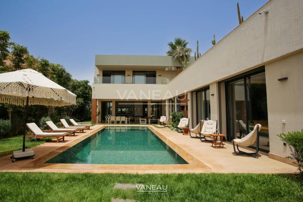 Superbe villa neuve au sein d'un golf reputé