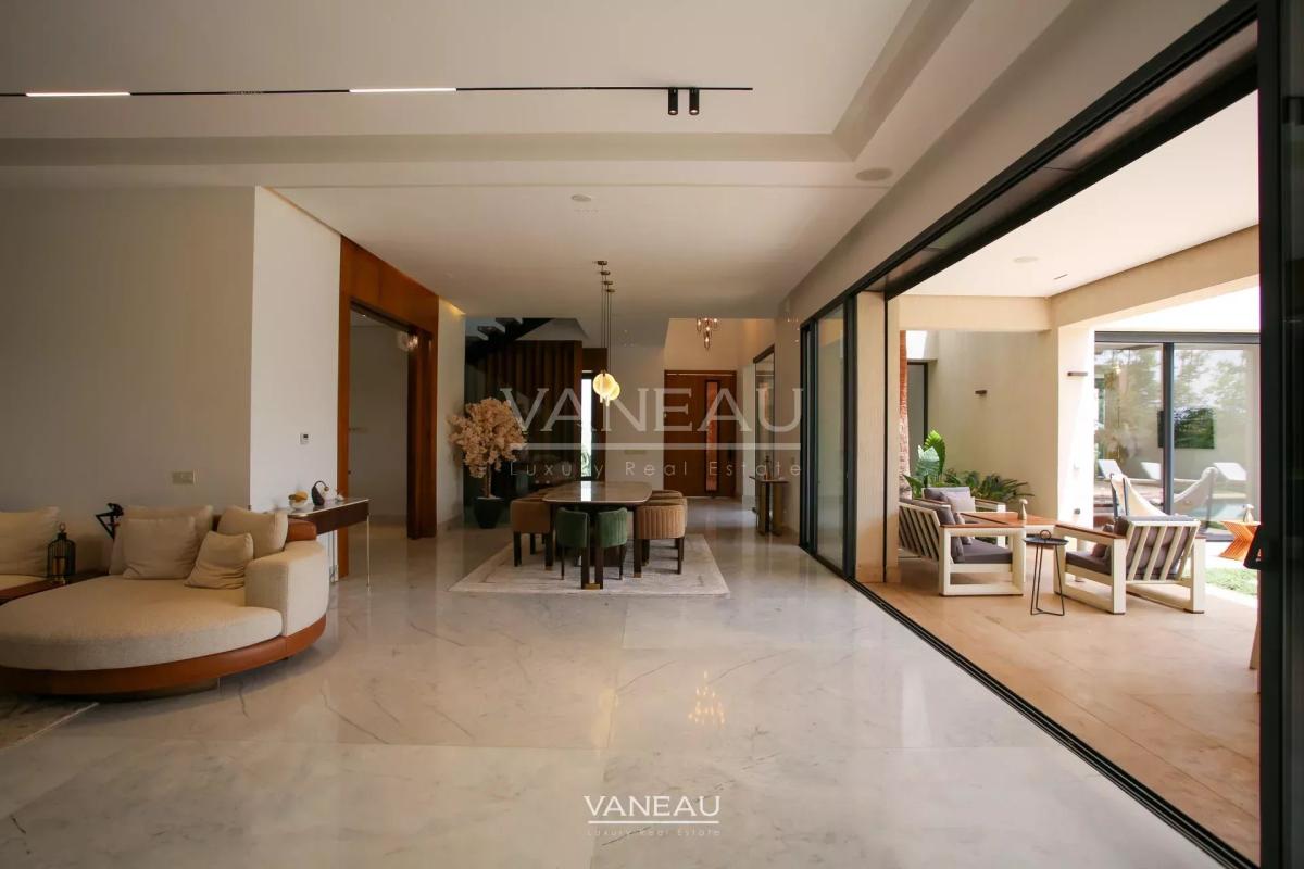 Superbe villa neuve au sein d'un golf reputé