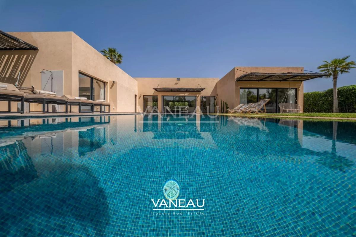 Villa de plain pied 4 suites Terrain 1460m2