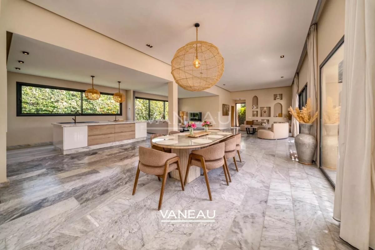 Villa de plain pied 4 suites Terrain 1460m2