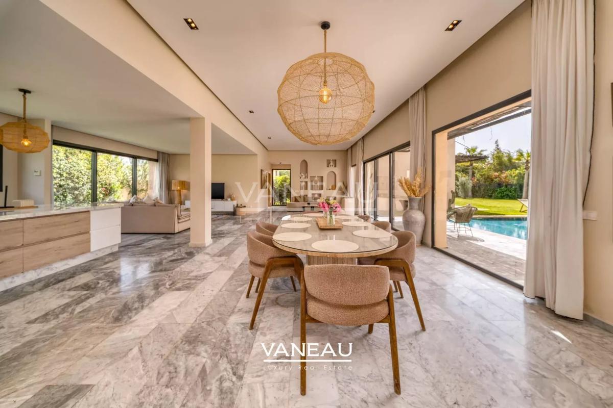 Villa de plain pied 4 suites Terrain 1460m2