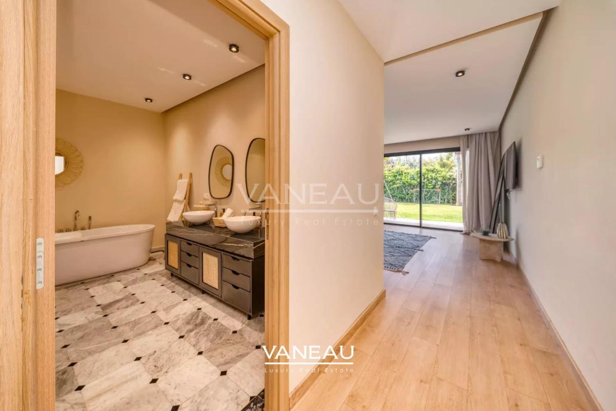 Villa de plain pied 4 suites Terrain 1460m2