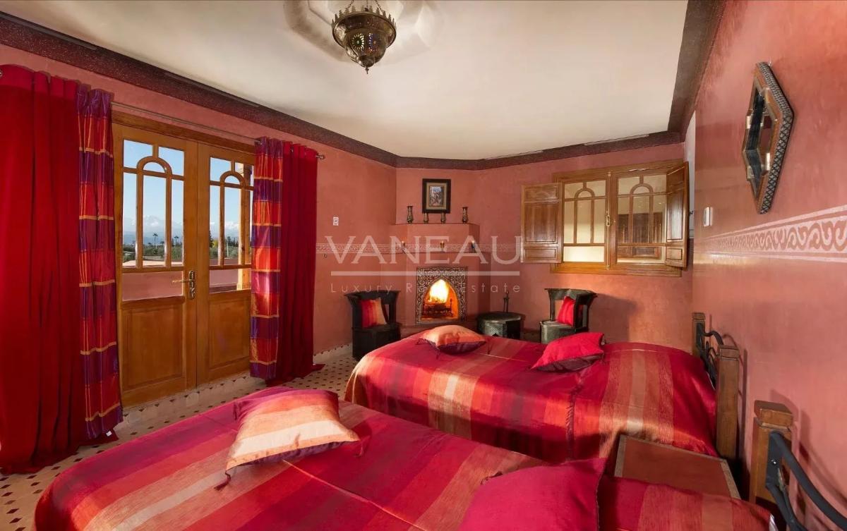 Maison d'hote  sur un hectare de terrain route de l'Ourika
