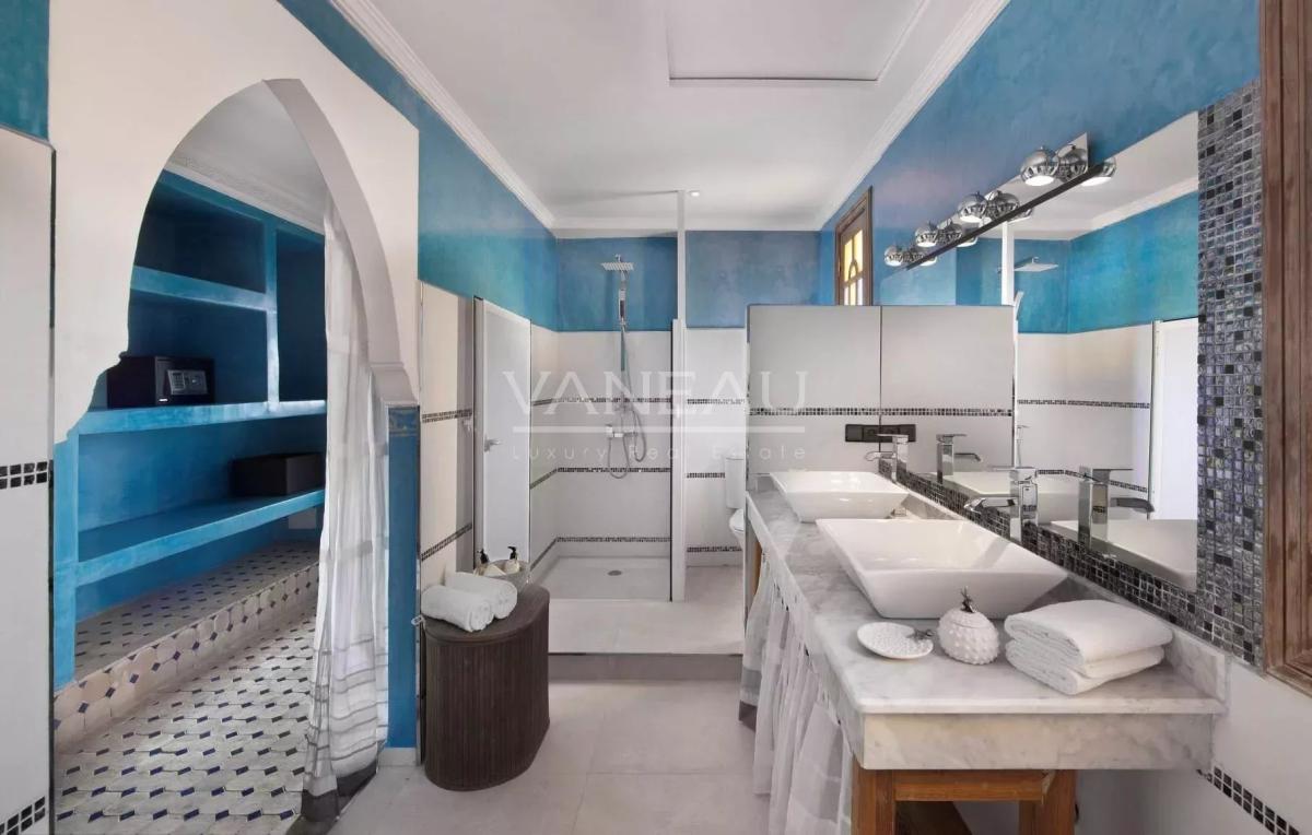 Maison d'hote  sur un hectare de terrain route de l'Ourika