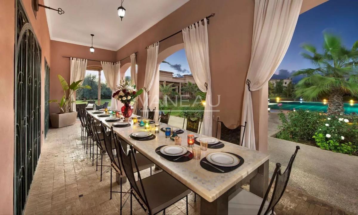 Maison d'hote  sur un hectare de terrain route de l'Ourika