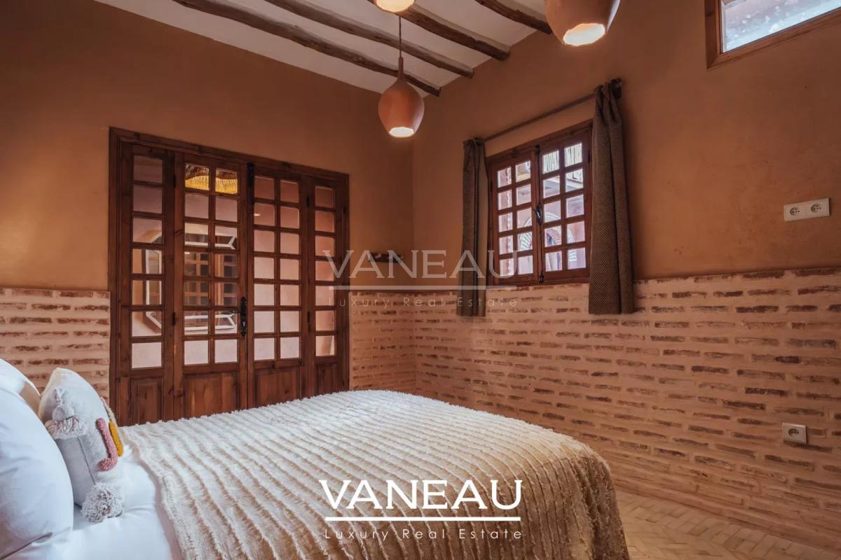 Magnifique Riad rénové avec bassin à la Kasbah