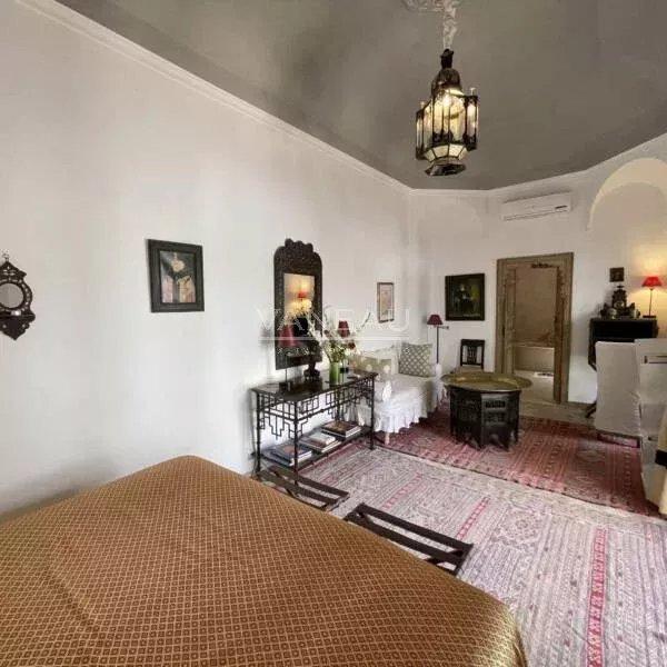 Riad d’exception – Grand patio avec piscine –