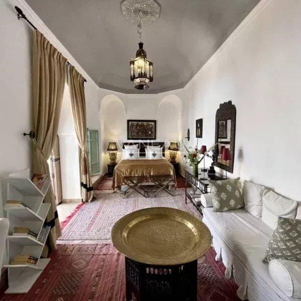 Riad d’exception – Grand patio avec piscine –