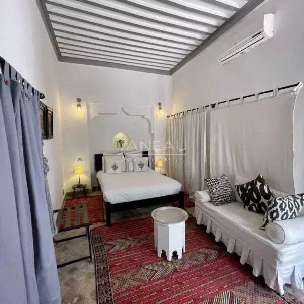Riad d’exception – Grand patio avec piscine –